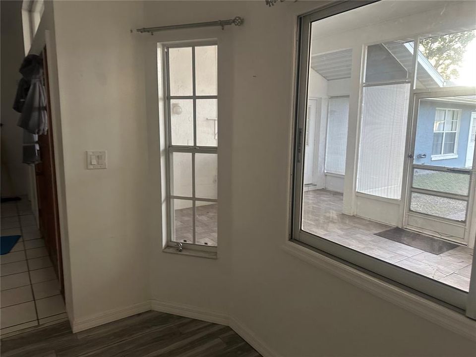 For Rent: $4,500 (4 beds, 3 baths, 3686 Square Feet)