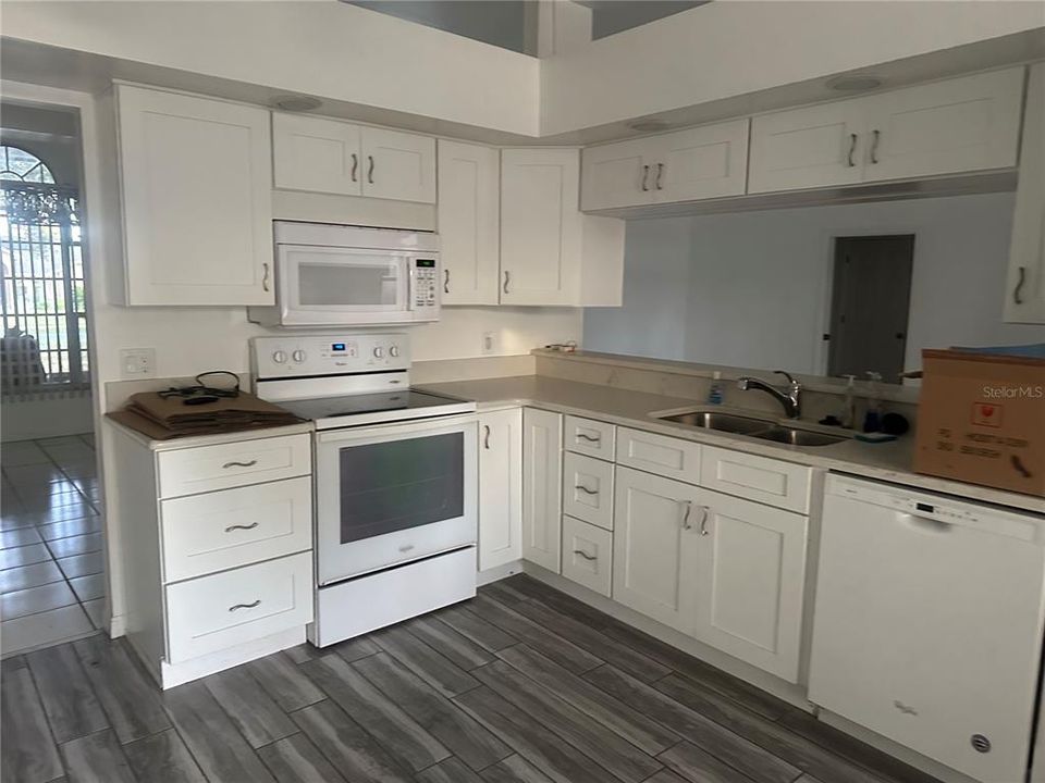 For Rent: $4,500 (4 beds, 3 baths, 3686 Square Feet)