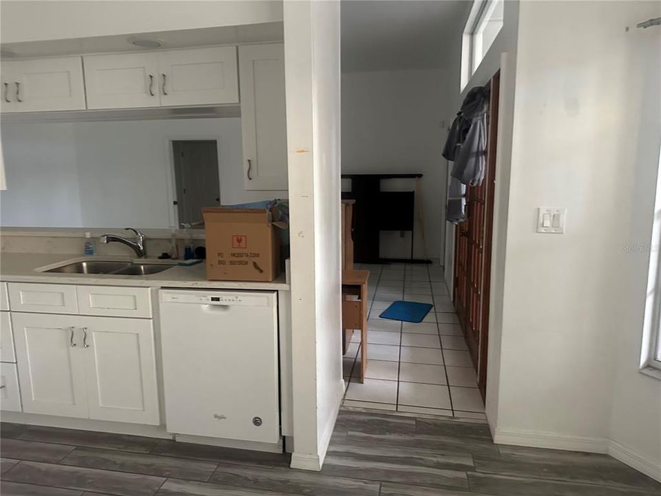 For Rent: $4,500 (4 beds, 3 baths, 3686 Square Feet)