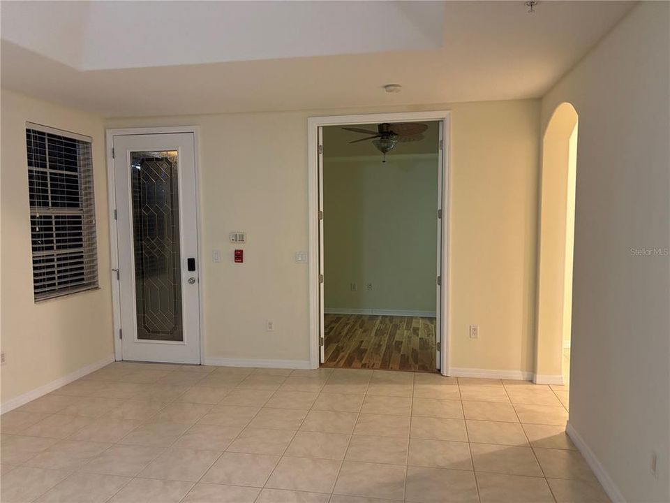 出租: $2,400 (3 贝兹, 2 浴室, 2149 平方英尺)