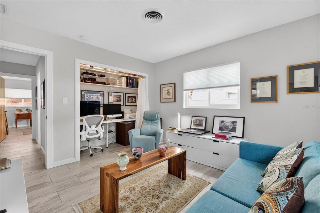 待售: $473,500 (2 贝兹, 2 浴室, 1389 平方英尺)