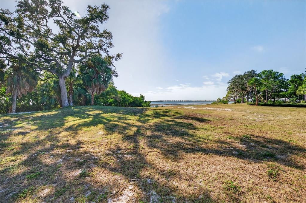 待售: $473,500 (2 贝兹, 2 浴室, 1389 平方英尺)