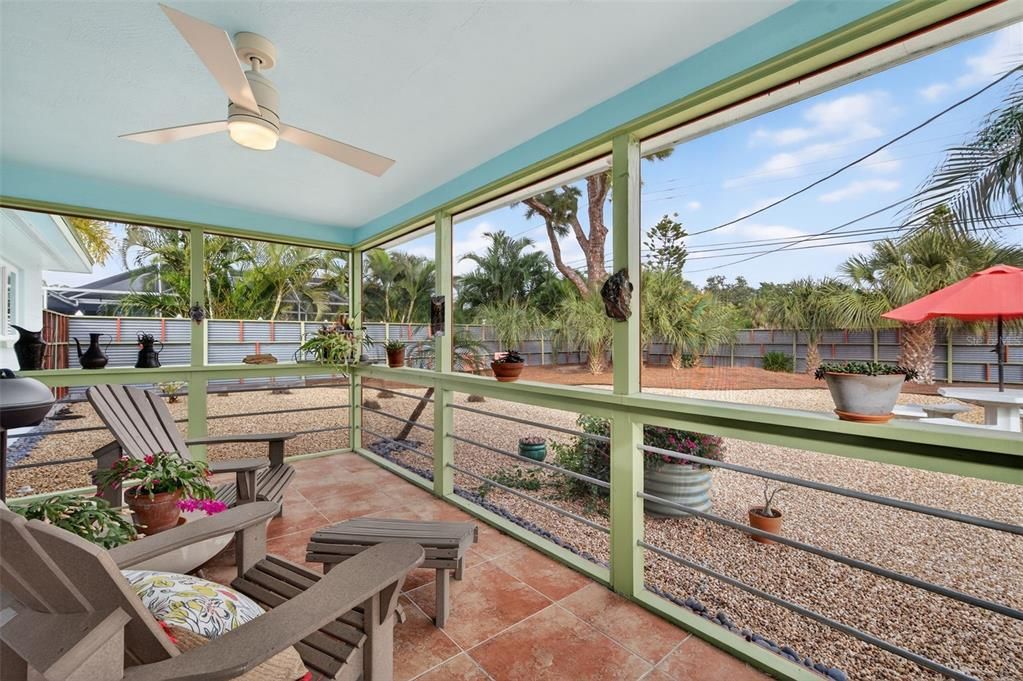 待售: $473,500 (2 贝兹, 2 浴室, 1389 平方英尺)