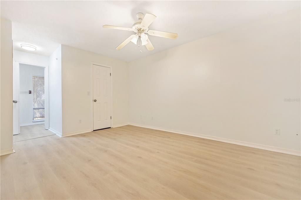 En Venta: $299,000 (3 camas, 2 baños, 1454 Pies cuadrados)