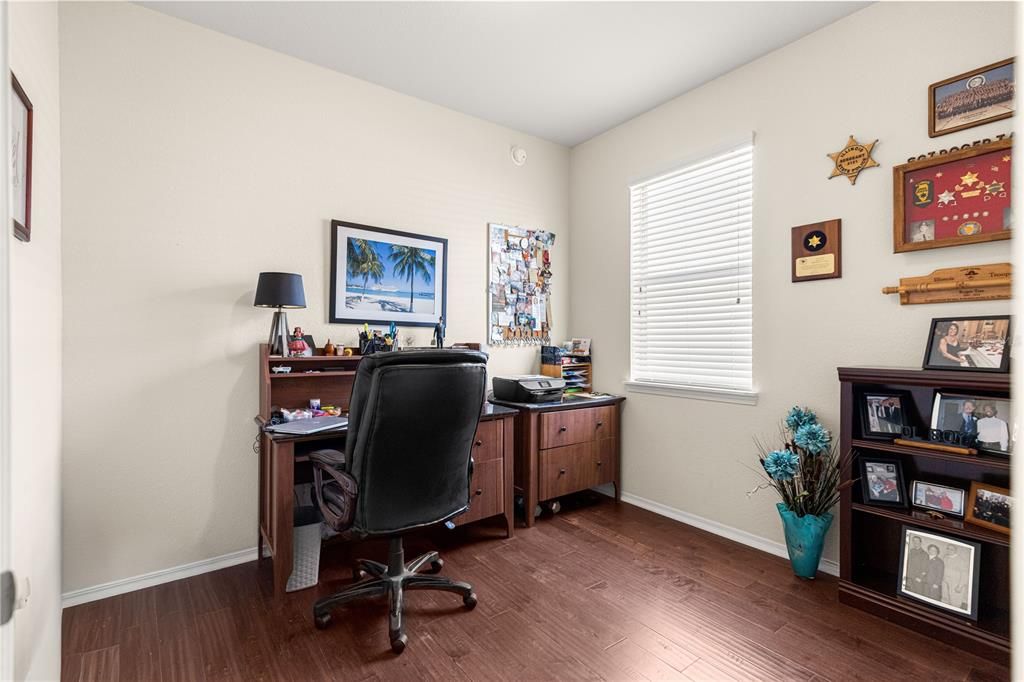 待售: $264,000 (3 贝兹, 2 浴室, 1415 平方英尺)