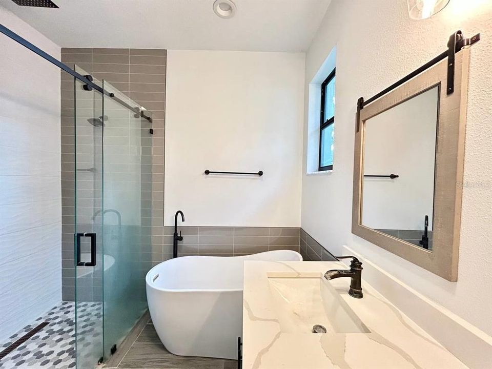 For Rent: $3,300 (3 beds, 2 baths, 1604 Square Feet)