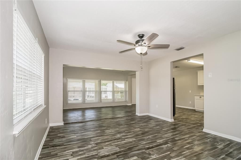 For Rent: $1,870 (3 beds, 2 baths, 1150 Square Feet)