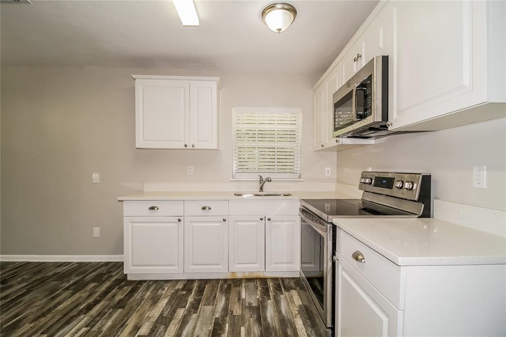 For Rent: $1,870 (3 beds, 2 baths, 1150 Square Feet)