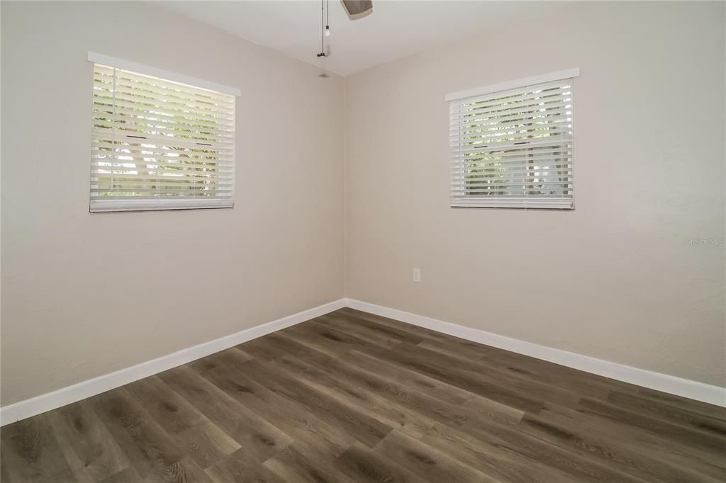 For Rent: $1,870 (3 beds, 2 baths, 1150 Square Feet)