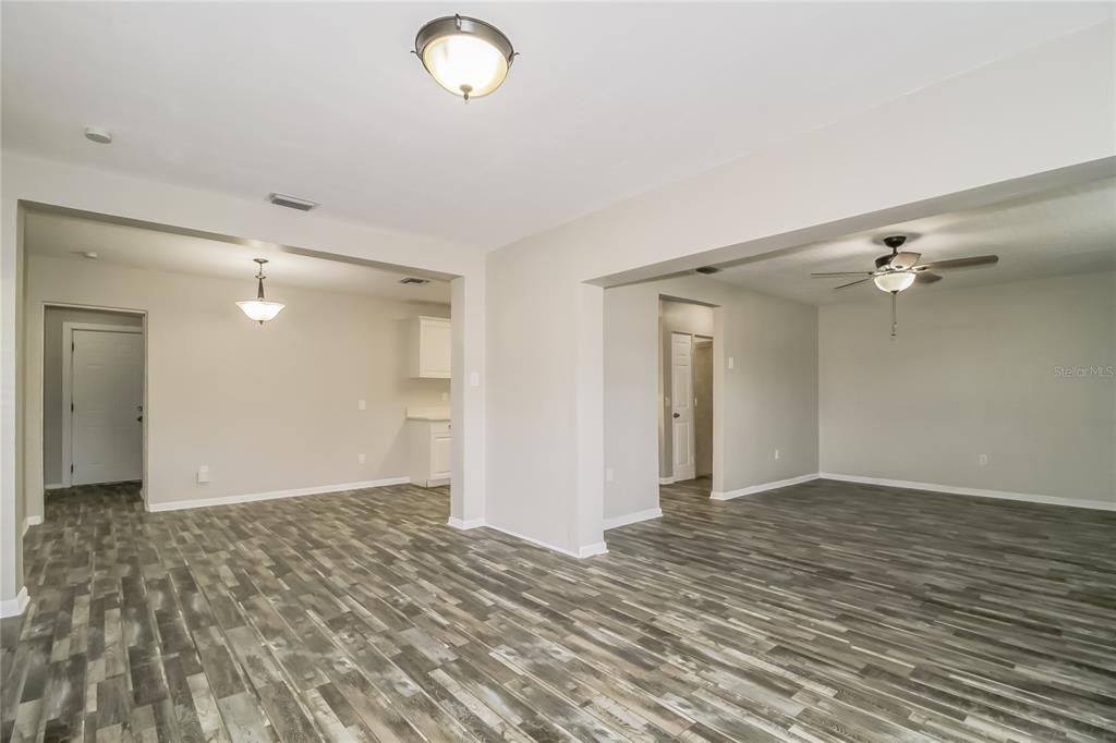 For Rent: $1,870 (3 beds, 2 baths, 1150 Square Feet)