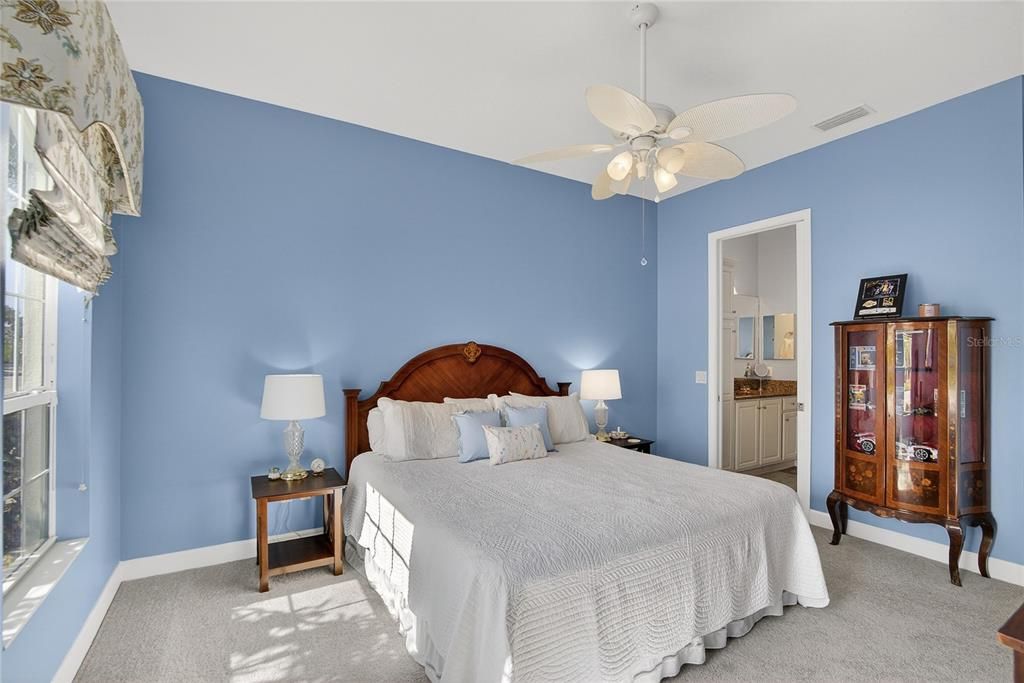 待售: $495,000 (2 贝兹, 2 浴室, 2348 平方英尺)