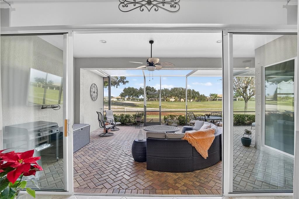 待售: $495,000 (2 贝兹, 2 浴室, 2348 平方英尺)