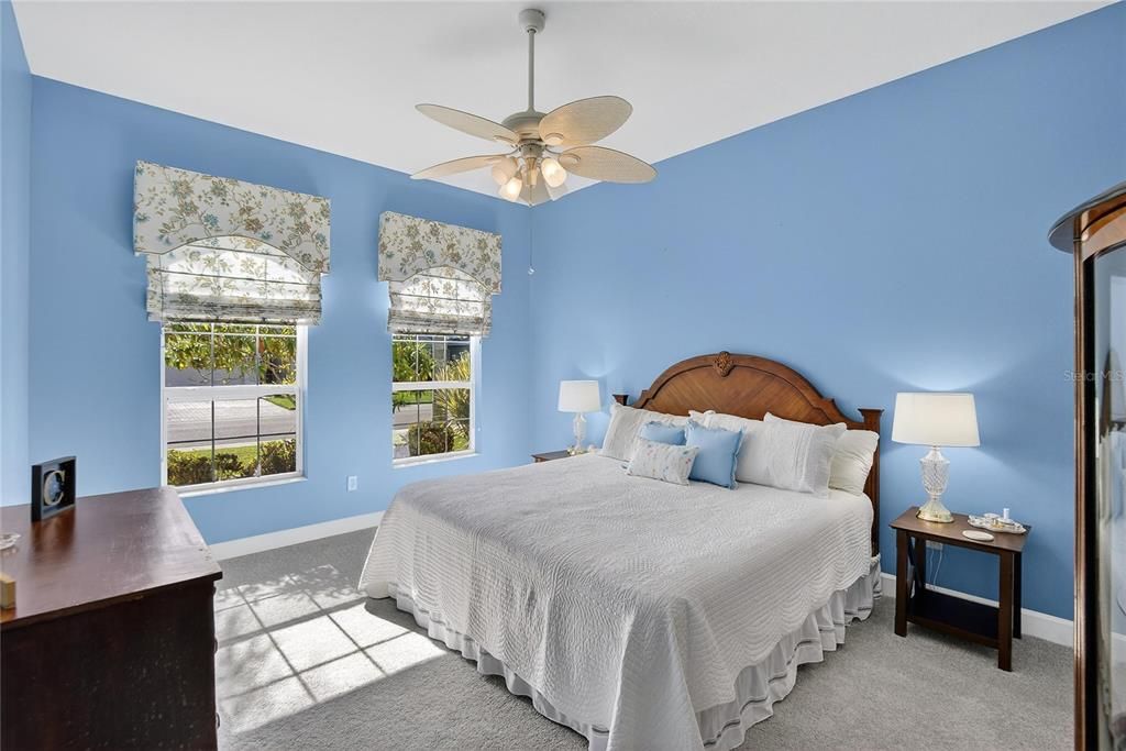 待售: $495,000 (2 贝兹, 2 浴室, 2348 平方英尺)