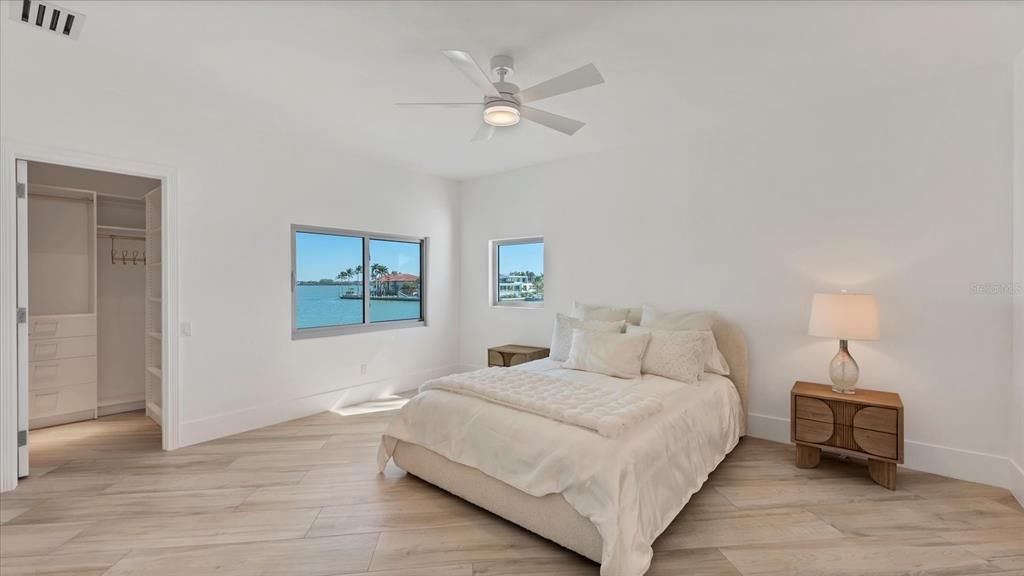 For Sale: $8,900,000 (3 beds, 3 baths, 4078 Square Feet)