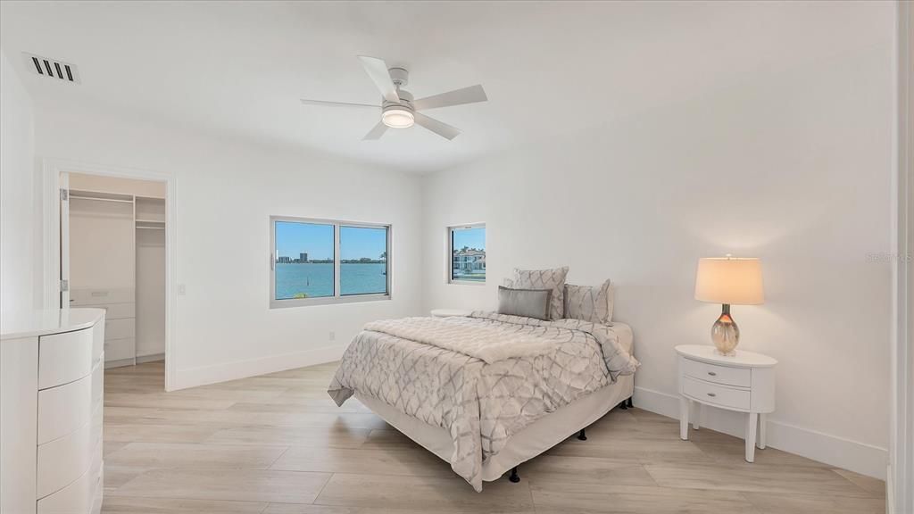 For Sale: $8,900,000 (3 beds, 3 baths, 4078 Square Feet)