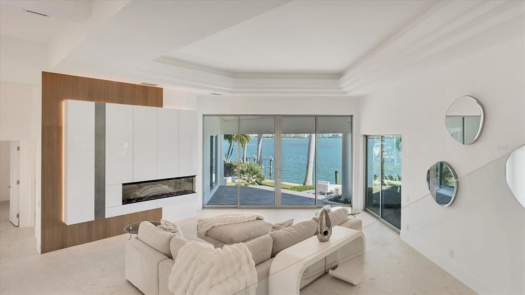 For Sale: $8,900,000 (3 beds, 3 baths, 4078 Square Feet)