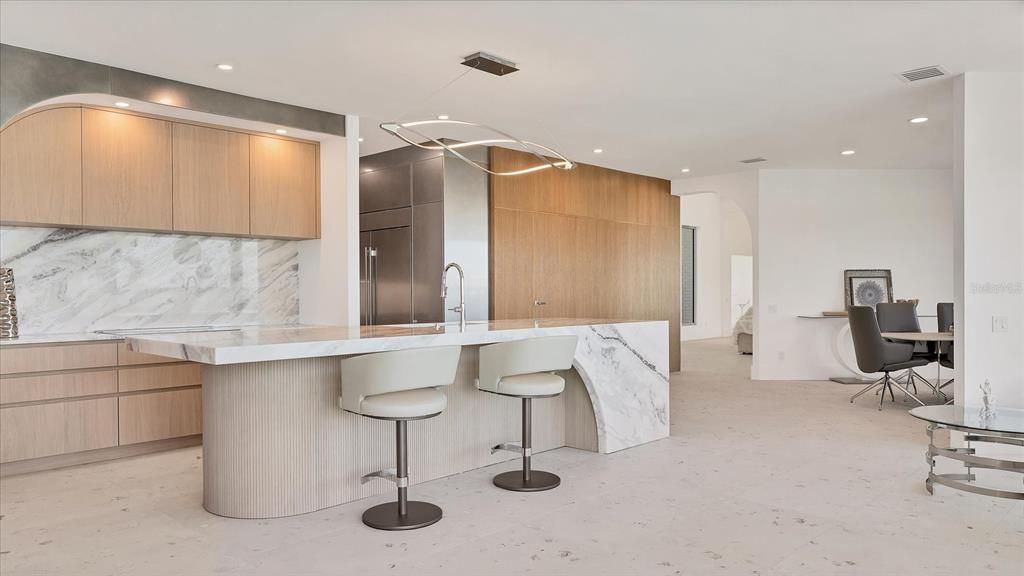 For Sale: $8,900,000 (3 beds, 3 baths, 4078 Square Feet)