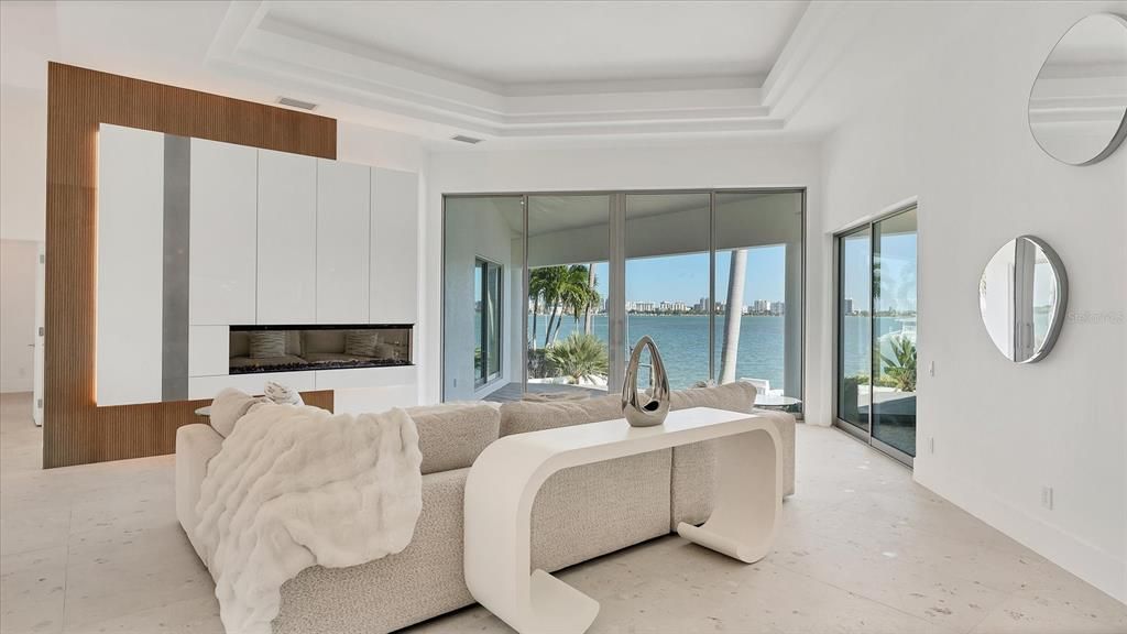 For Sale: $8,900,000 (3 beds, 3 baths, 4078 Square Feet)