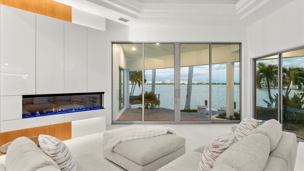 For Sale: $8,900,000 (3 beds, 3 baths, 4078 Square Feet)