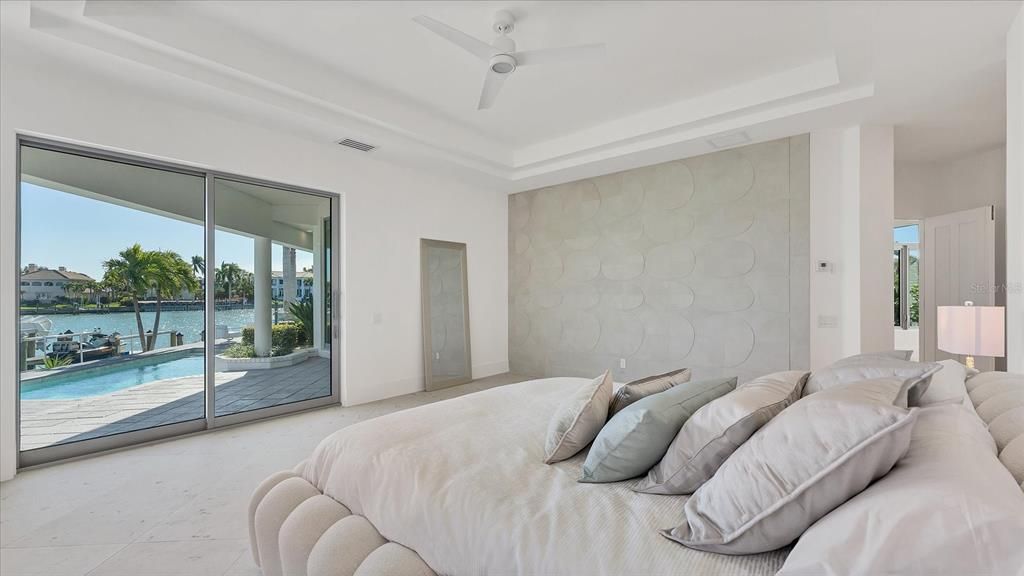 For Sale: $8,900,000 (3 beds, 3 baths, 4078 Square Feet)