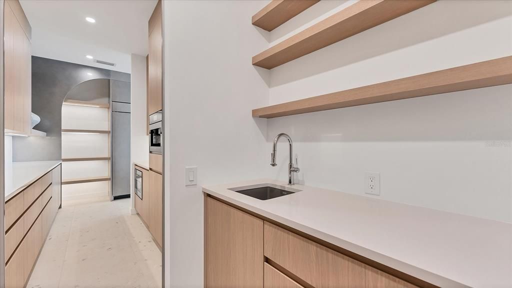 For Sale: $8,900,000 (3 beds, 3 baths, 4078 Square Feet)