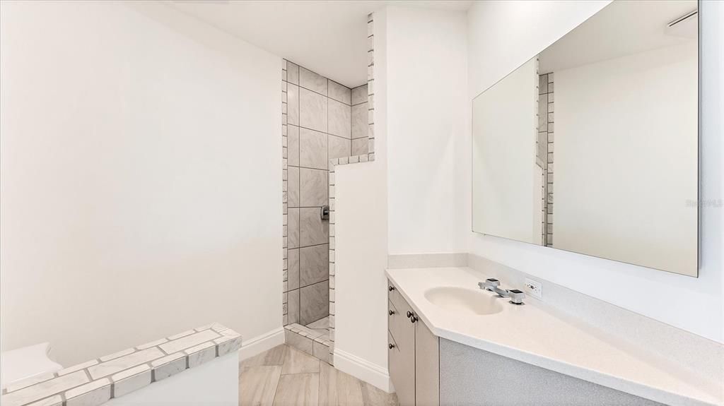 For Sale: $8,900,000 (3 beds, 3 baths, 4078 Square Feet)