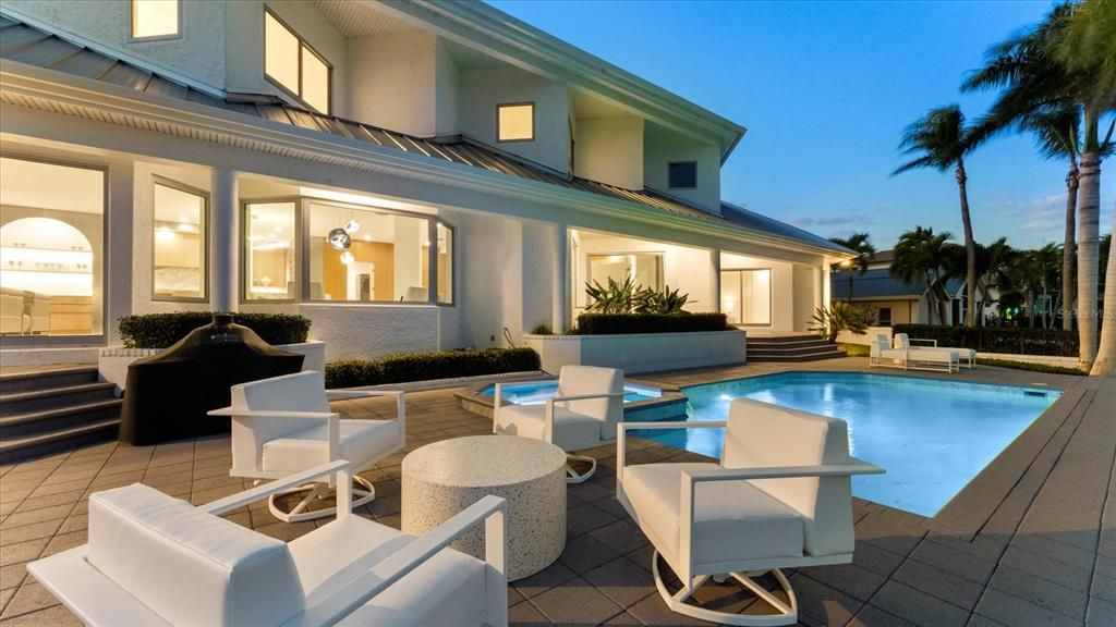 For Sale: $8,900,000 (3 beds, 3 baths, 4078 Square Feet)