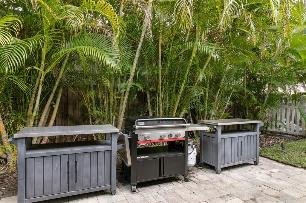 For Sale: $985,000 (3 beds, 2 baths, 1835 Square Feet)