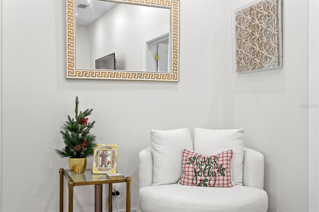 For Sale: $985,000 (3 beds, 2 baths, 1835 Square Feet)