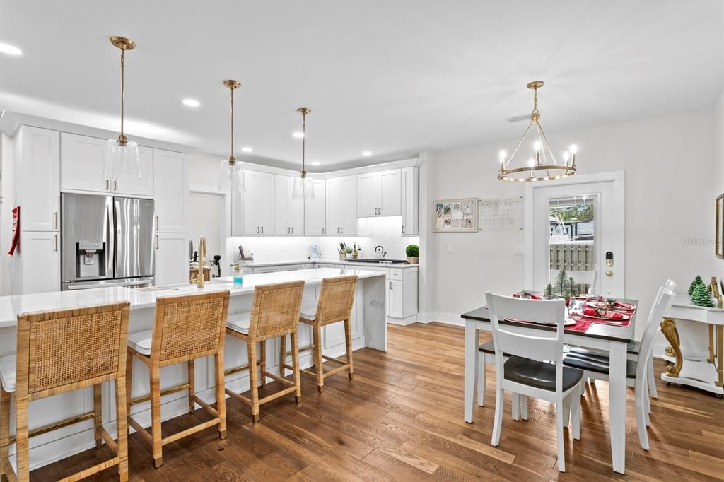 For Sale: $985,000 (3 beds, 2 baths, 1835 Square Feet)