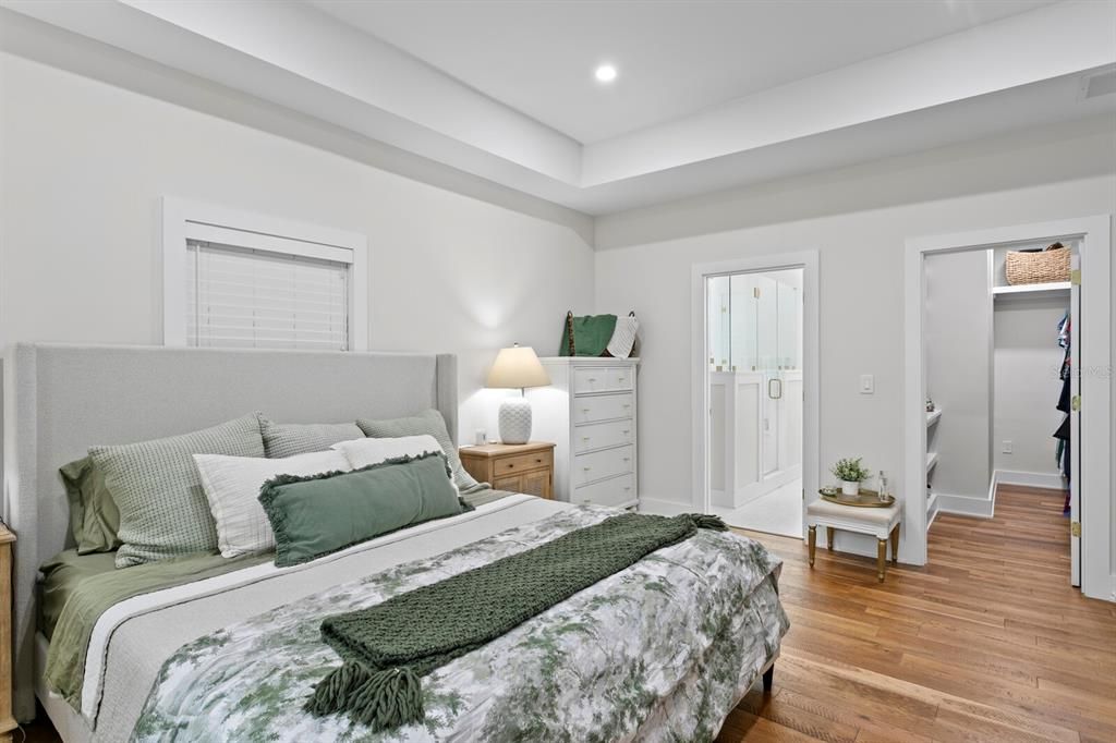 For Sale: $985,000 (3 beds, 2 baths, 1835 Square Feet)