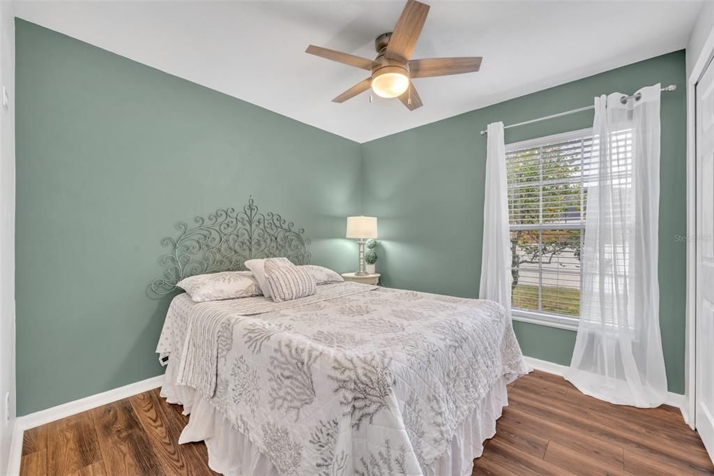 For Sale: $358,000 (3 beds, 2 baths, 1415 Square Feet)