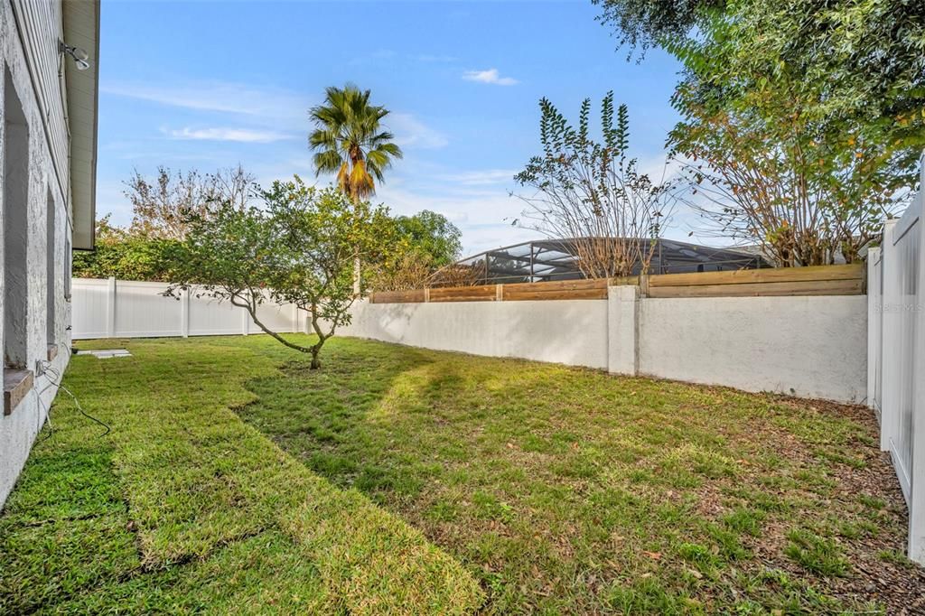 For Sale: $358,000 (3 beds, 2 baths, 1415 Square Feet)