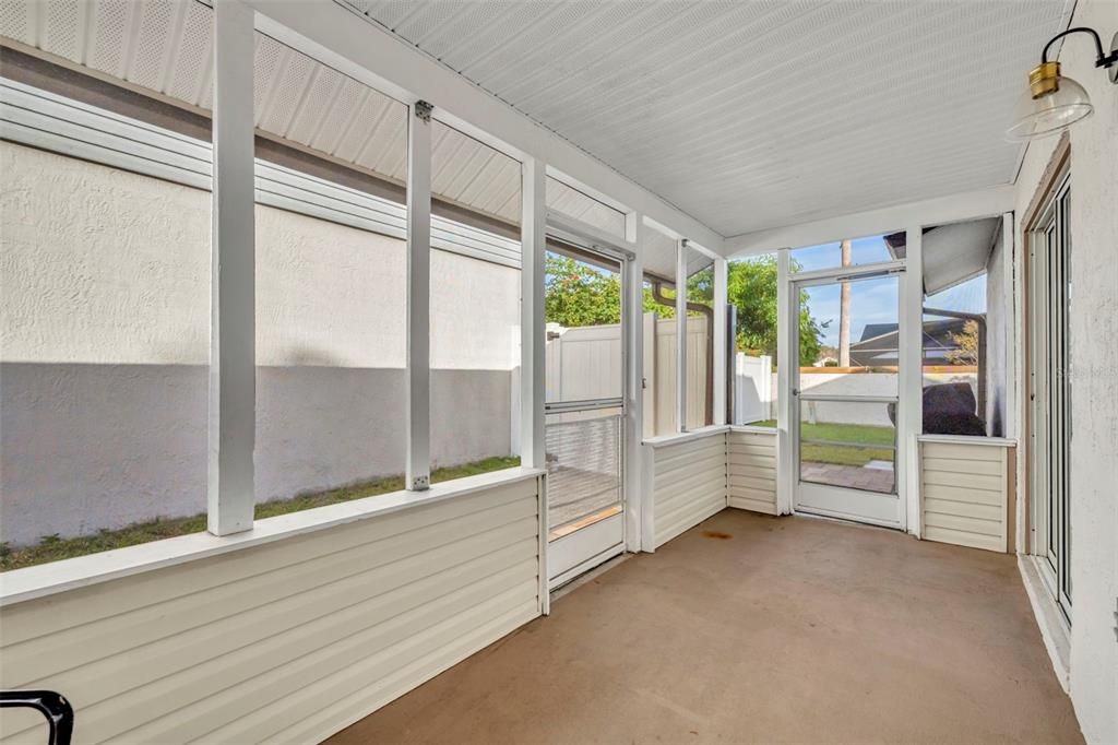 For Sale: $358,000 (3 beds, 2 baths, 1415 Square Feet)