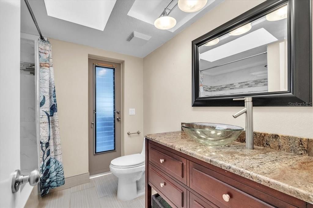 待售: $649,000 (3 贝兹, 3 浴室, 2177 平方英尺)