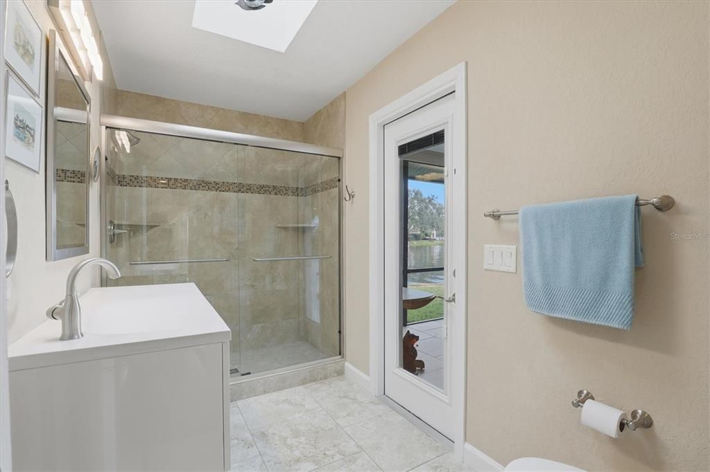 For Sale: $1,200,000 (3 beds, 2 baths, 2184 Square Feet)