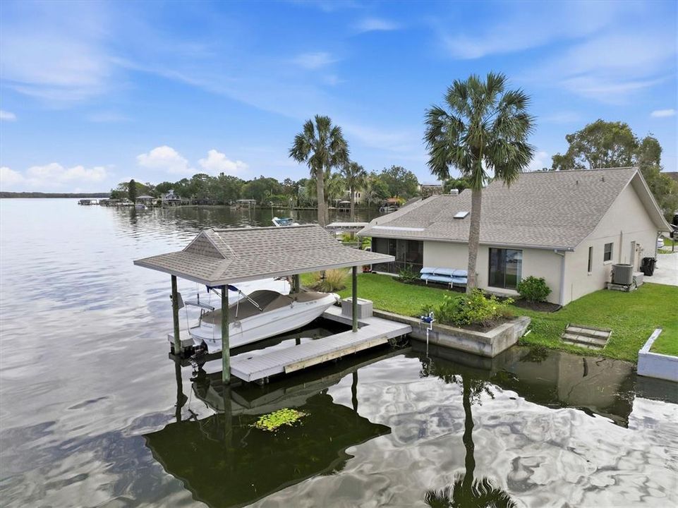 For Sale: $1,200,000 (3 beds, 2 baths, 2184 Square Feet)