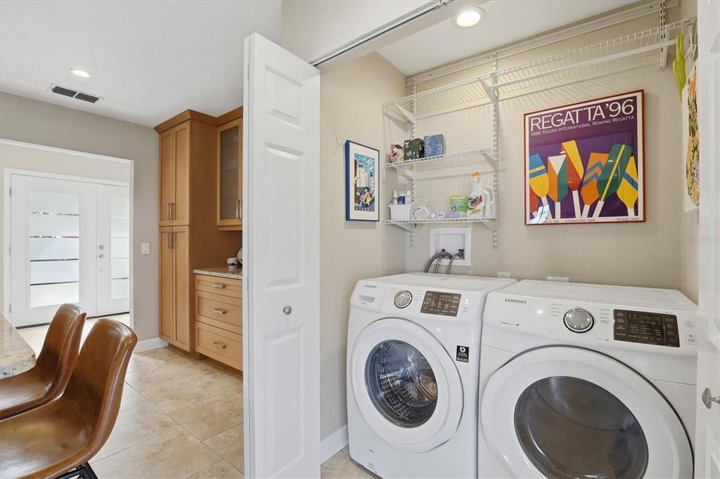 For Sale: $1,200,000 (3 beds, 2 baths, 2184 Square Feet)