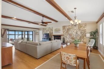 For Sale: $1,200,000 (3 beds, 2 baths, 2184 Square Feet)