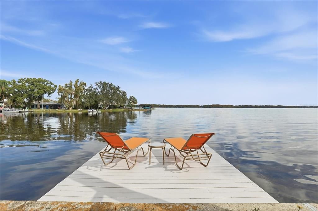 For Sale: $1,200,000 (3 beds, 2 baths, 2184 Square Feet)