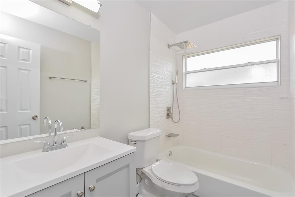 В аренду: $2,505 (5 спален, 2 ванн, 2043 Квадратных фут)