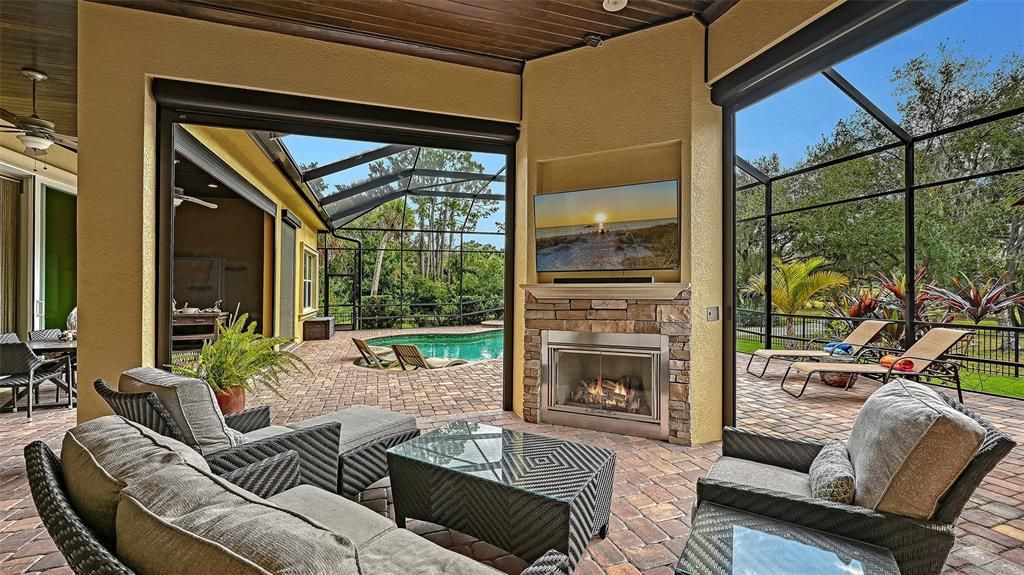 For Sale: $2,695,000 (4 beds, 4 baths, 4537 Square Feet)