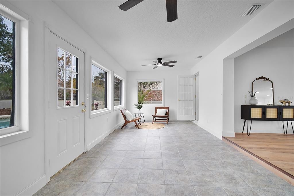 На продажу: $795,000 (4 спален, 2 ванн, 2493 Квадратных фут)