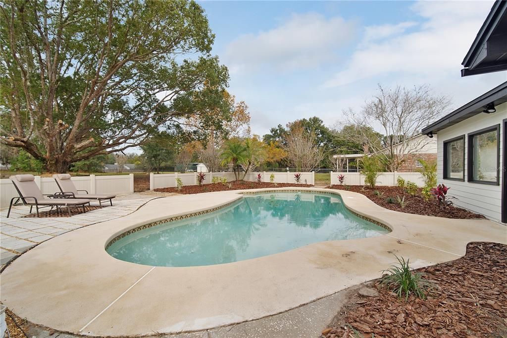 На продажу: $795,000 (4 спален, 2 ванн, 2493 Квадратных фут)