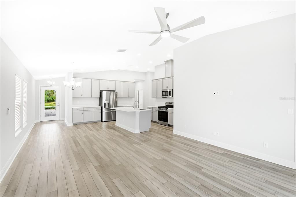 待售: $330,000 (3 贝兹, 2 浴室, 1534 平方英尺)