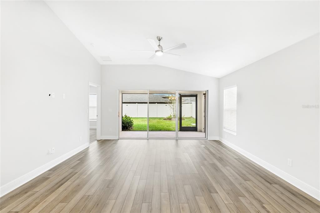 待售: $330,000 (3 贝兹, 2 浴室, 1534 平方英尺)