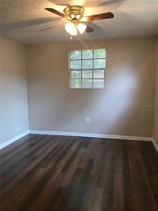 For Rent: $1,550 (3 beds, 1 baths, 1224 Square Feet)