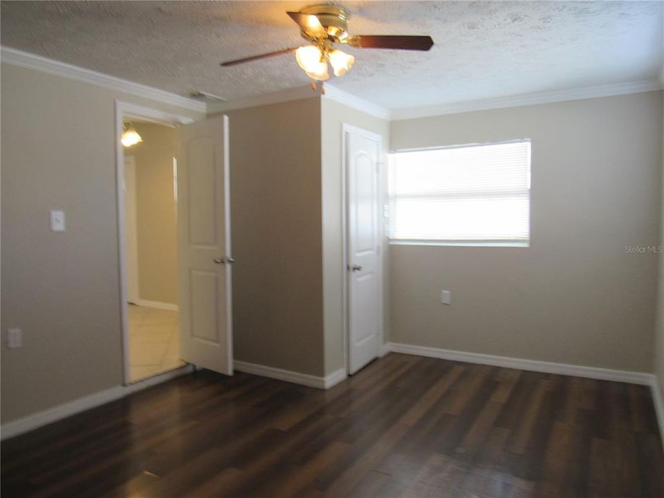 For Rent: $1,550 (3 beds, 1 baths, 1224 Square Feet)