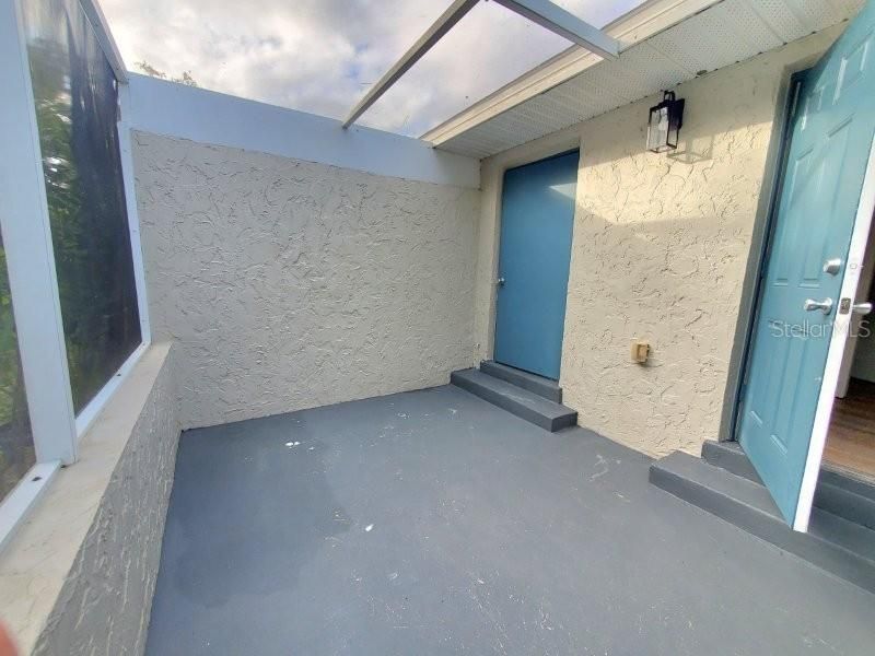 For Rent: $1,200 (1 beds, 1 baths, 680 Square Feet)