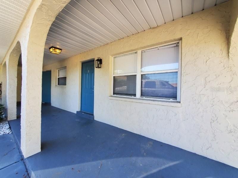 For Rent: $1,200 (1 beds, 1 baths, 680 Square Feet)